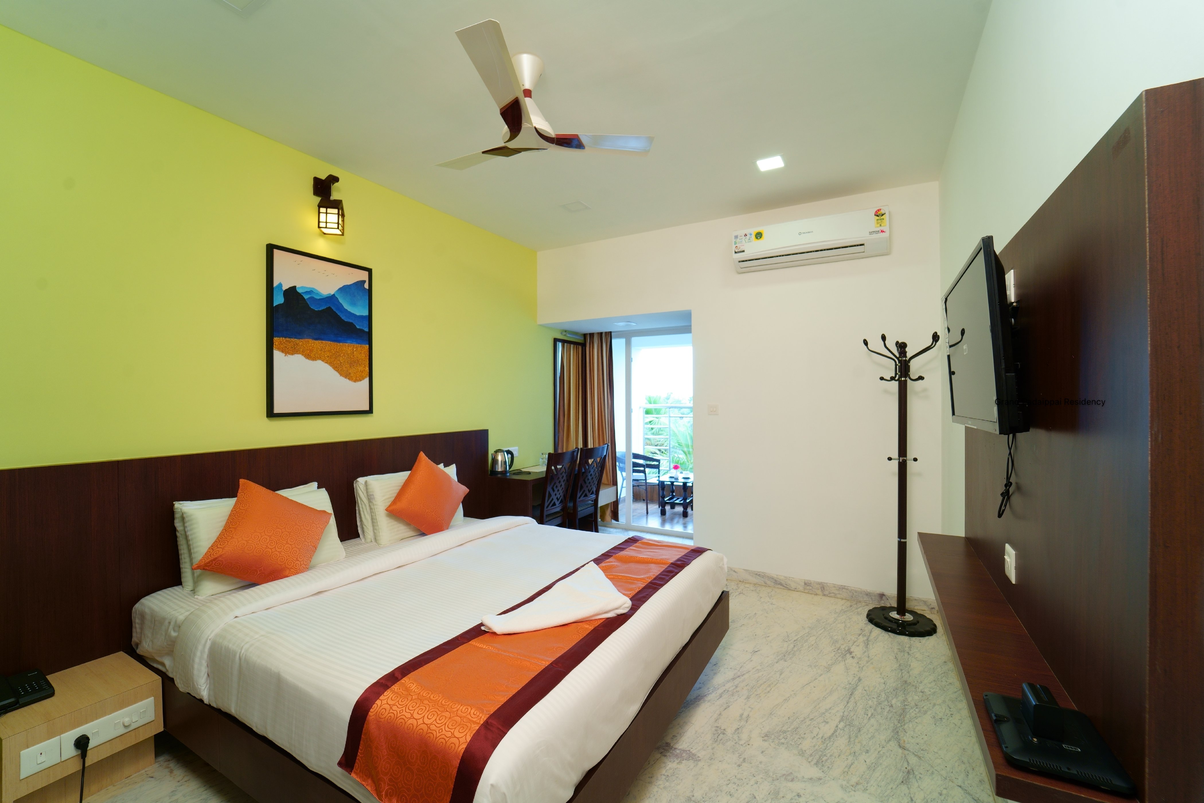 Grand Padappai Residency Room Type - Premium with Balcony