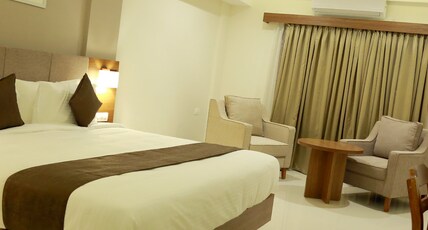 Hotel Hill Heights Room Type - Deluxe Room AC