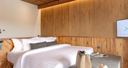 Venice Krabi Villa Resort Room Type - Lagoon Grande Deluxe View - Free schedule shuttle to Ao Nang Beach/Railay Beach Venice Krabi Villa Resort Room Type - Lagoon Grande Deluxe View - Free schedule shuttle to Ao Nang Beach/Railay Beach