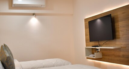 HOTEL ADHIKRISHNA ARCADE, ERODE Room Type - Premium Twin AC