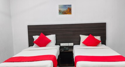 Kings Fort Room Type - Deluxe Tripple AC