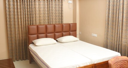 SAMGAMAM TOURIST HOME Room Type - Duplex Deluxe AC