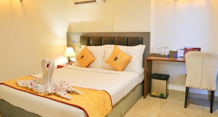 The Altruist Whitefield Hotel Room Type - Deluxe Queen Room The Altruist Whitefield Hotel Room Type - Deluxe Queen Room