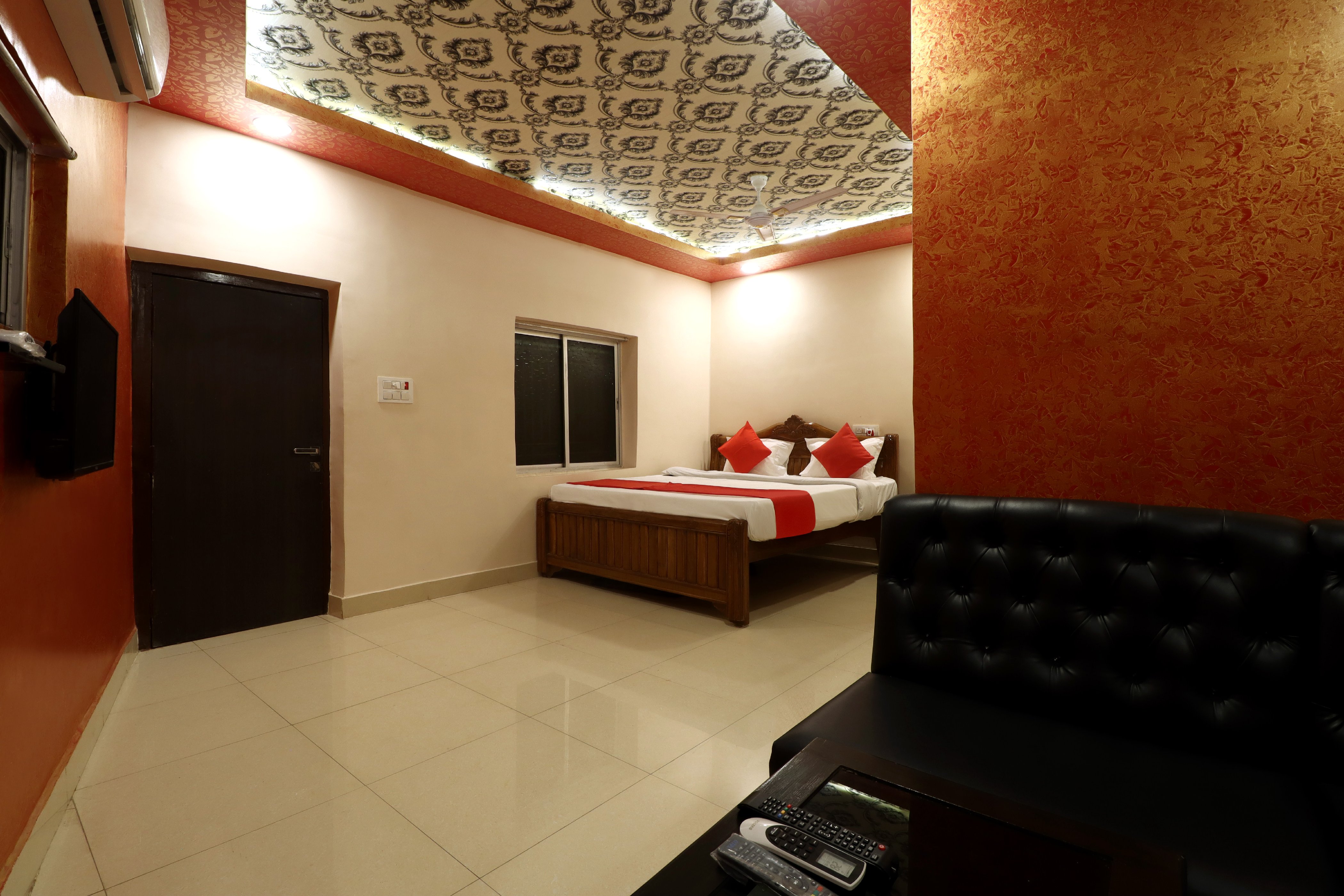 Hotel GV Heritage - Tap to explore photos
