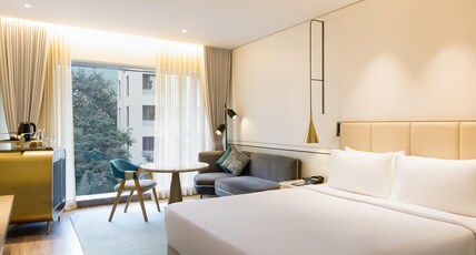 Radisson Blu Mumbai International Airport Room Type - Superior Room