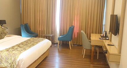 THE GALLERIA HOTEL Room Type - Premium Room