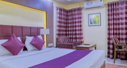 Hotel Amrit Residency Room Type - Premium Room