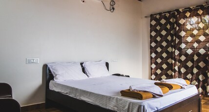 Trippr Gokarna Room Type - Private Cottage with view - Non AC Age limit - 18 to 35
