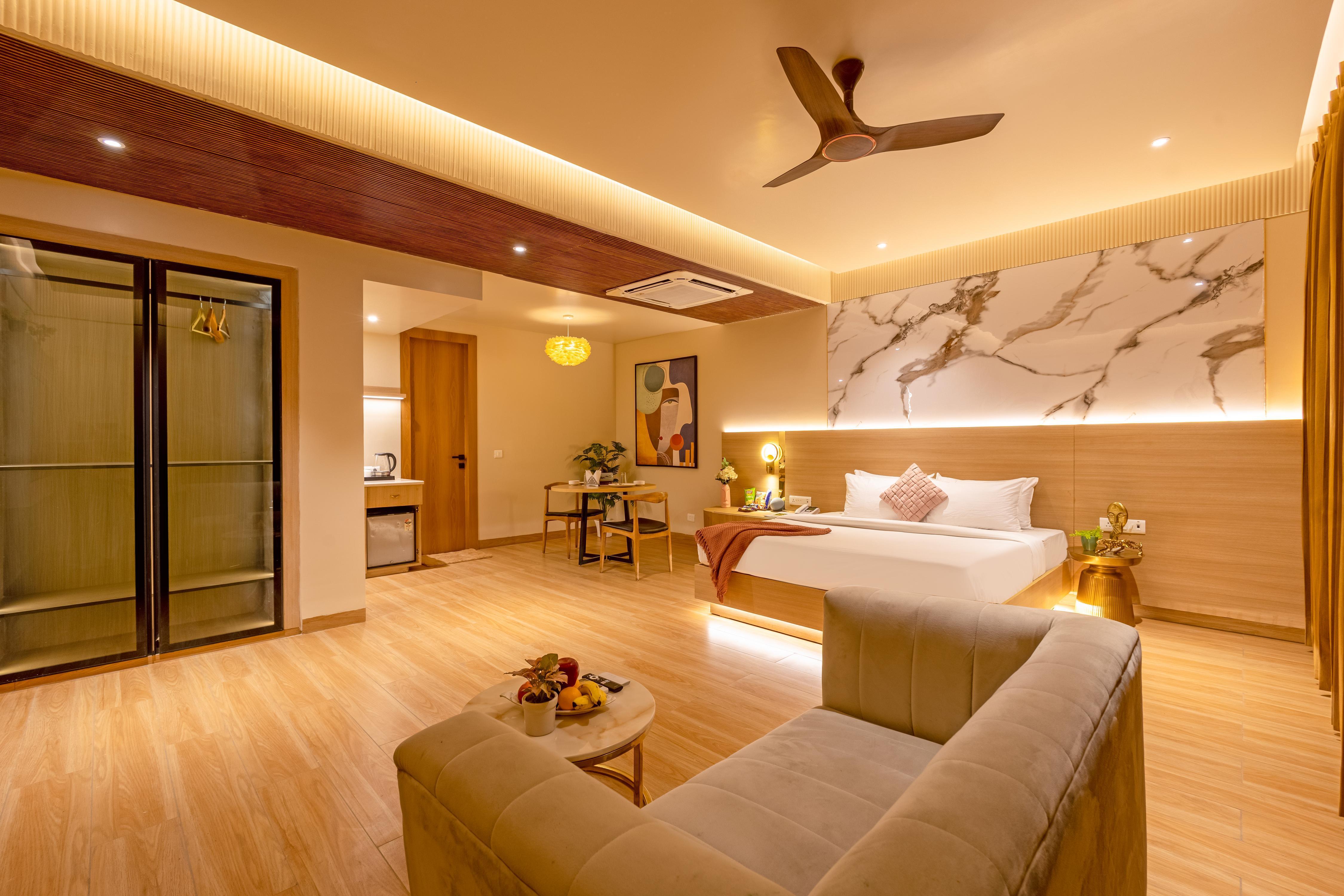 BK STUDIO Rooms near Huda City Center - Tap to explore photos