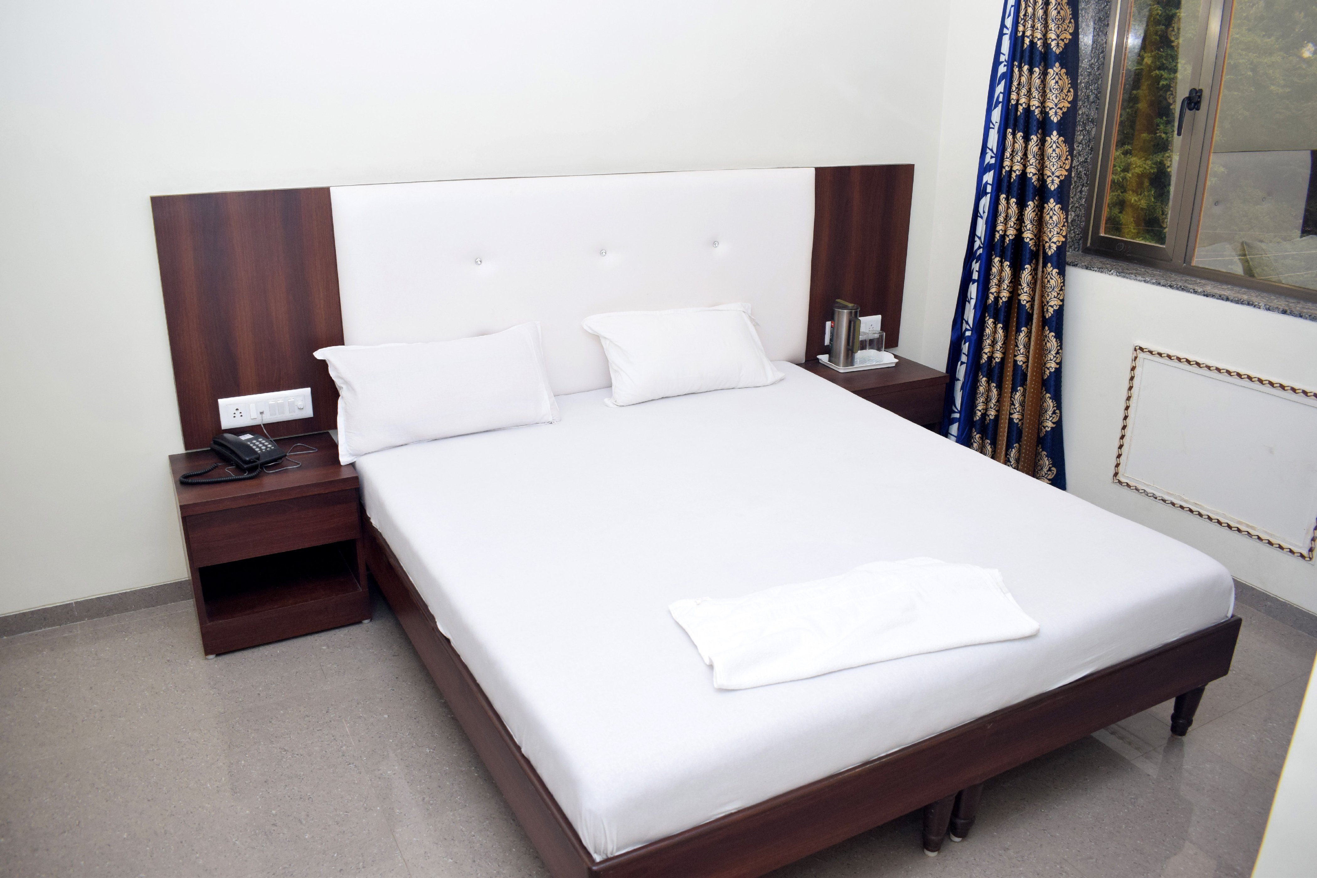 Hotel Sai Grand Room Type - Double Room