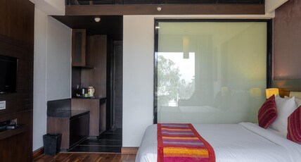 HOXTON HOTEL CHANDIGARH Room Type - Premium King Room Spacious Stay