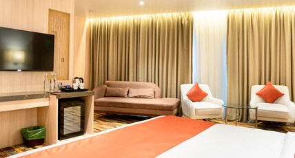 The Orchid Lonavala Room Type - Junior Suite with Bathtub