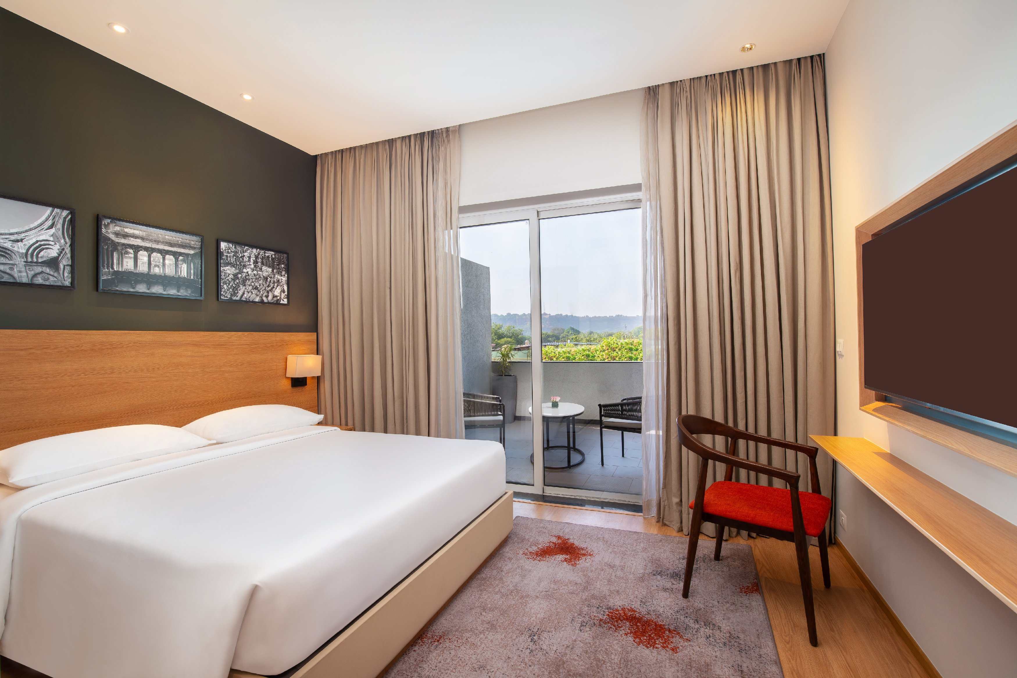 Park Inn by Radisson Gwalior - Tap to explore photos