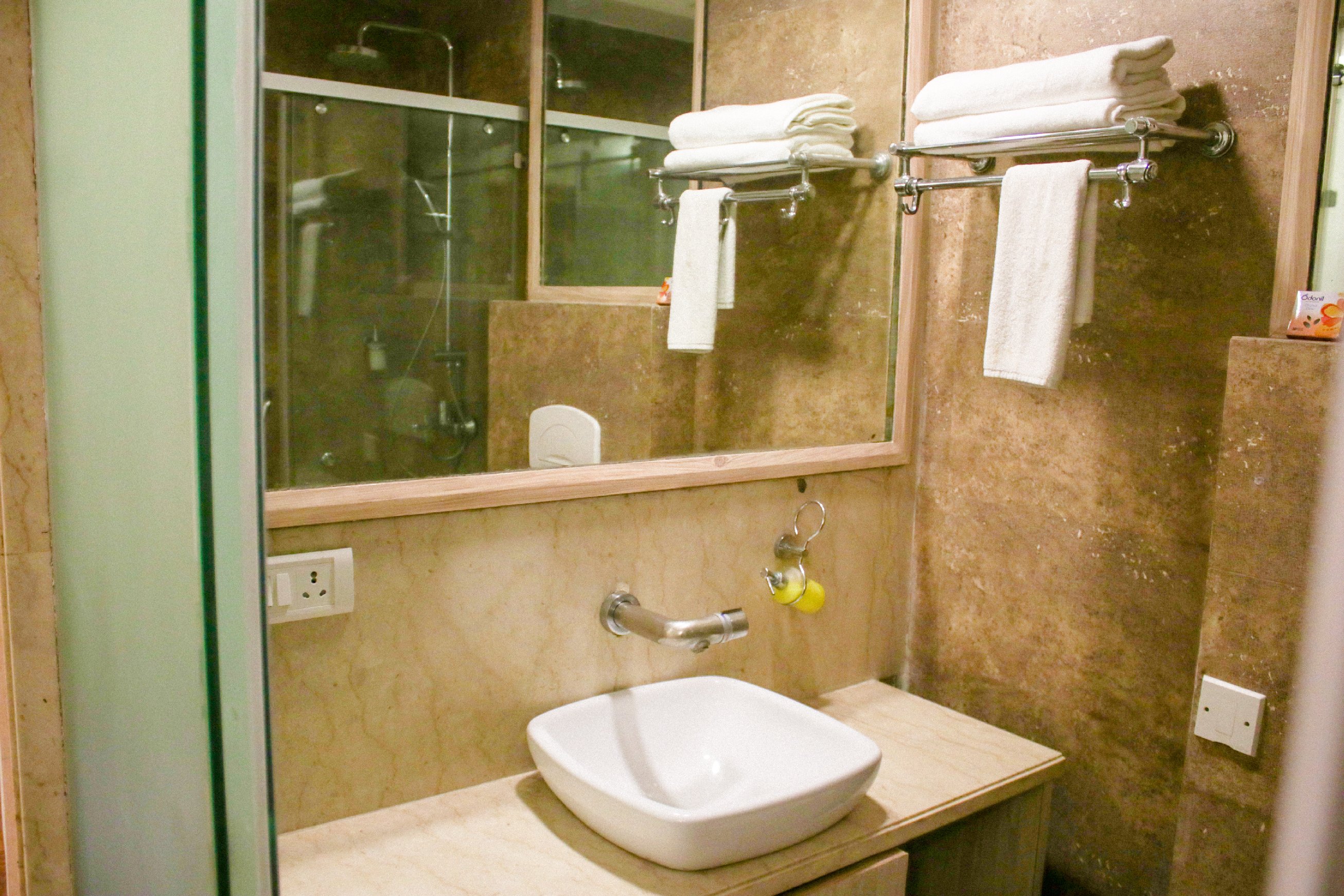 Hotel Walson - Tap to explore photos