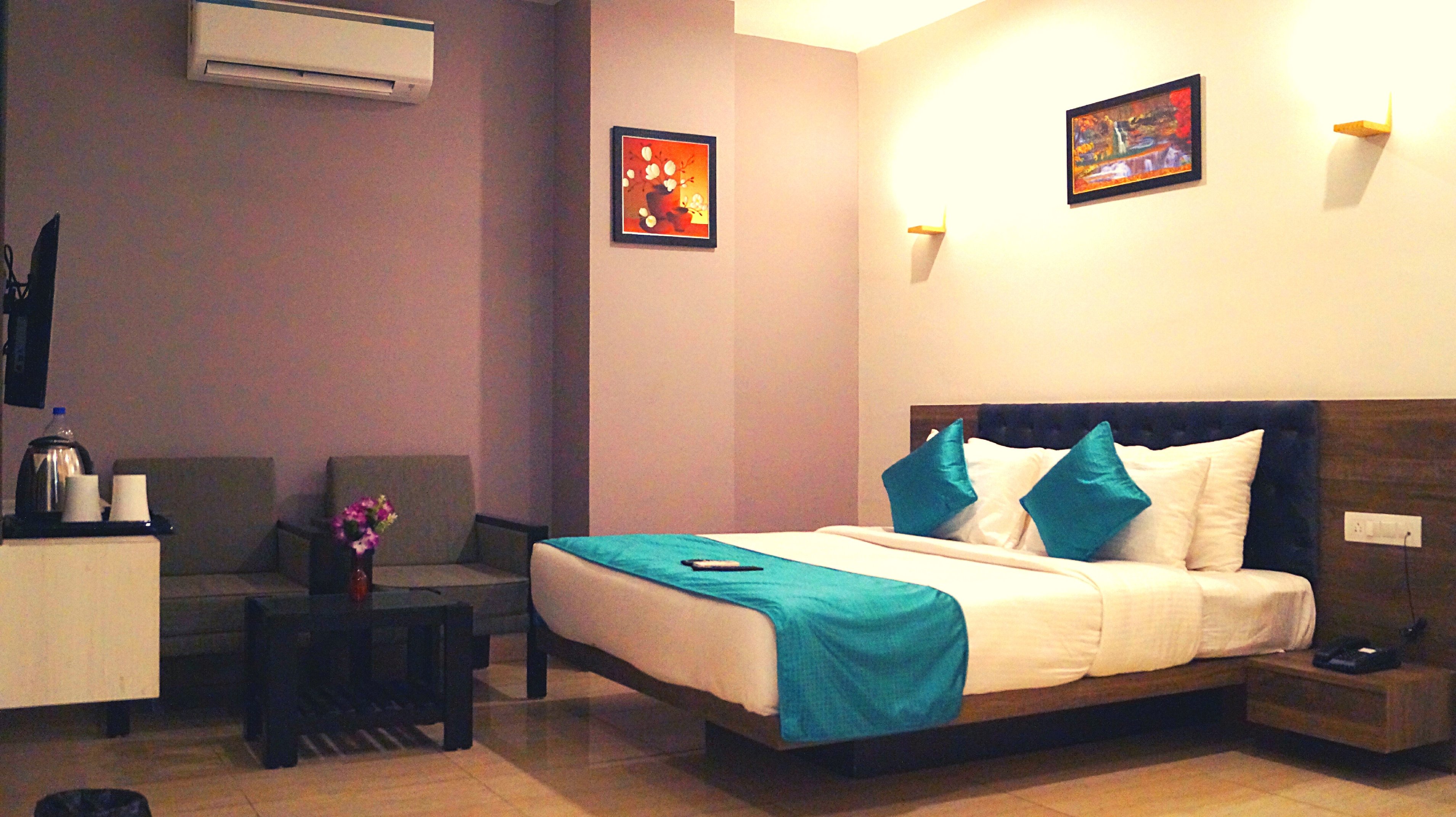 Hotel Travaasa - Ajmer Road Jaipur Room Type - Standard Room With Free Wi Fi