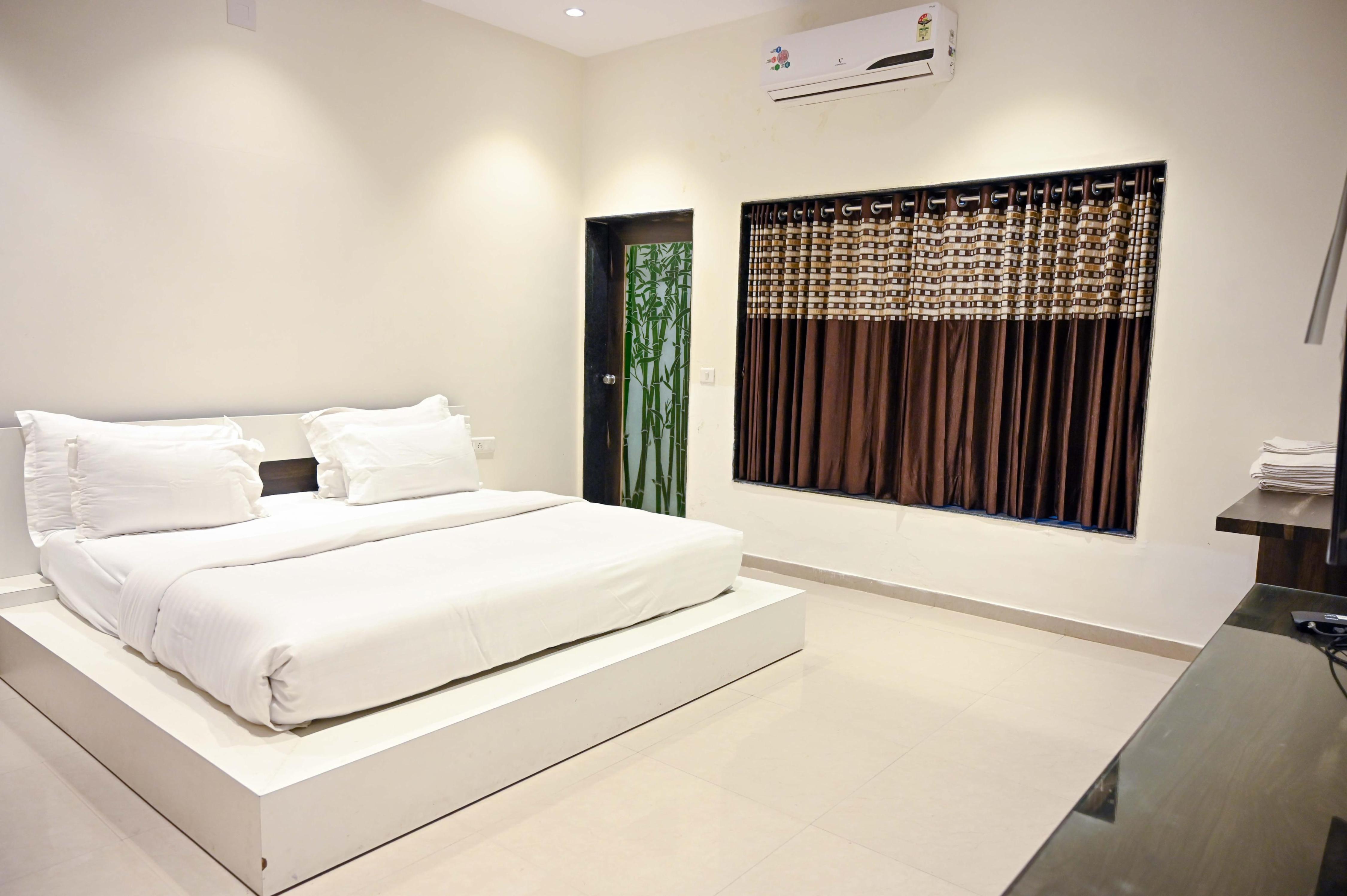 Krishna Riverside Resort Room Type - Villa with 2 Bedrooms with Private Theatre
