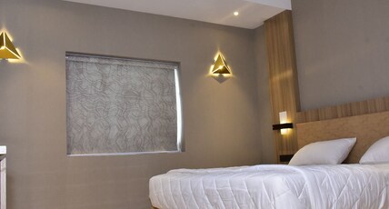 The Grand Palace Room Type - Deluxe Room