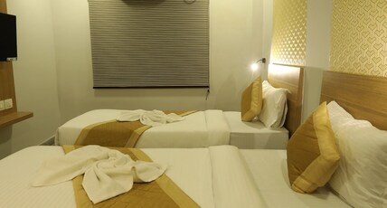 VIP HOTEL OLIVE Room Type - Super Deluxe Twin Bed