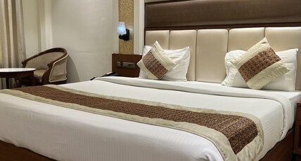 Hotel Grand Palace Room Type - Deluxe Room