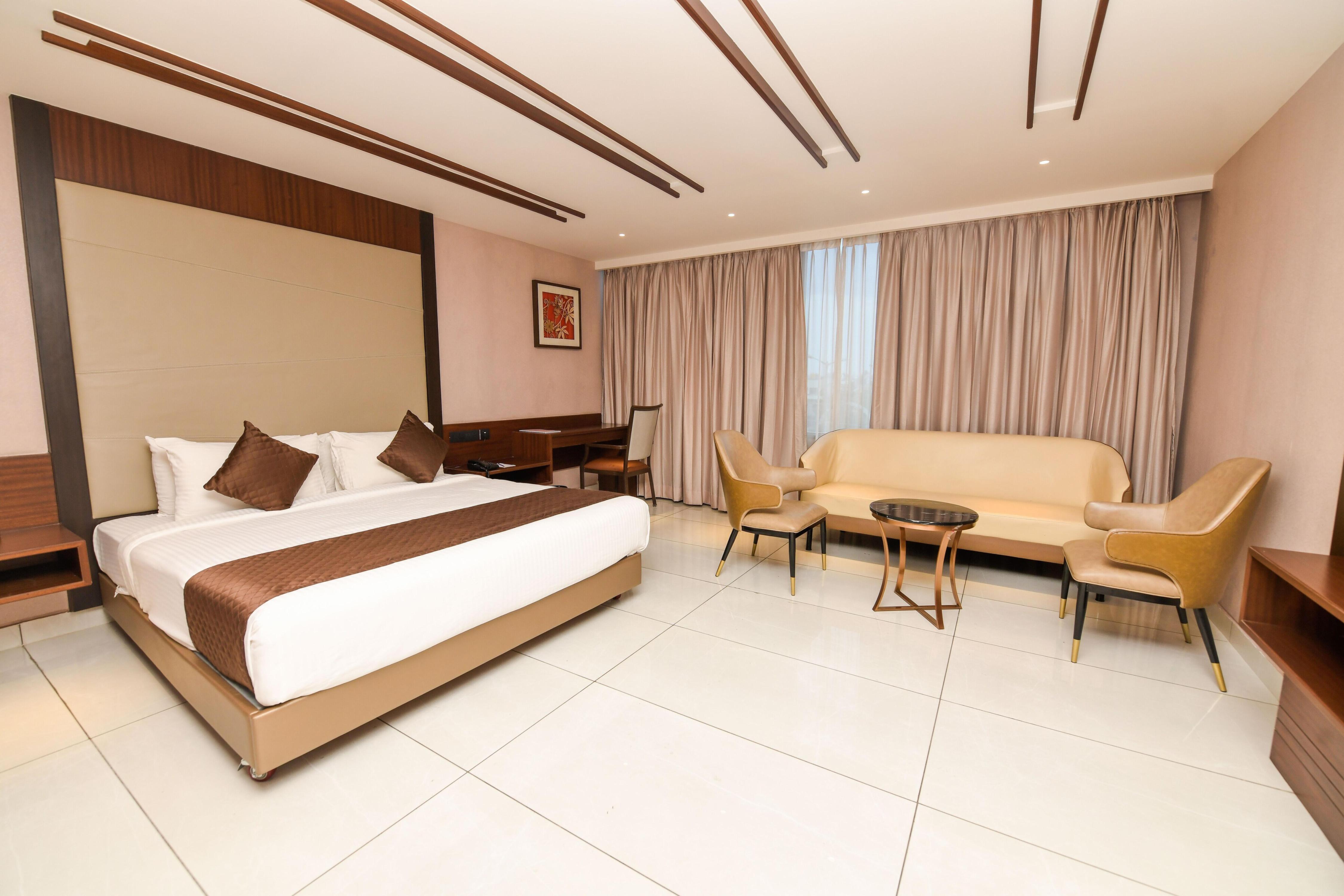 Hotel M Pro Palace Mysore - 12 Minutes to Mysore Palace - Tap to explore photos