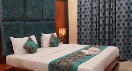 Hotel Surya International Room Type - Suite Room