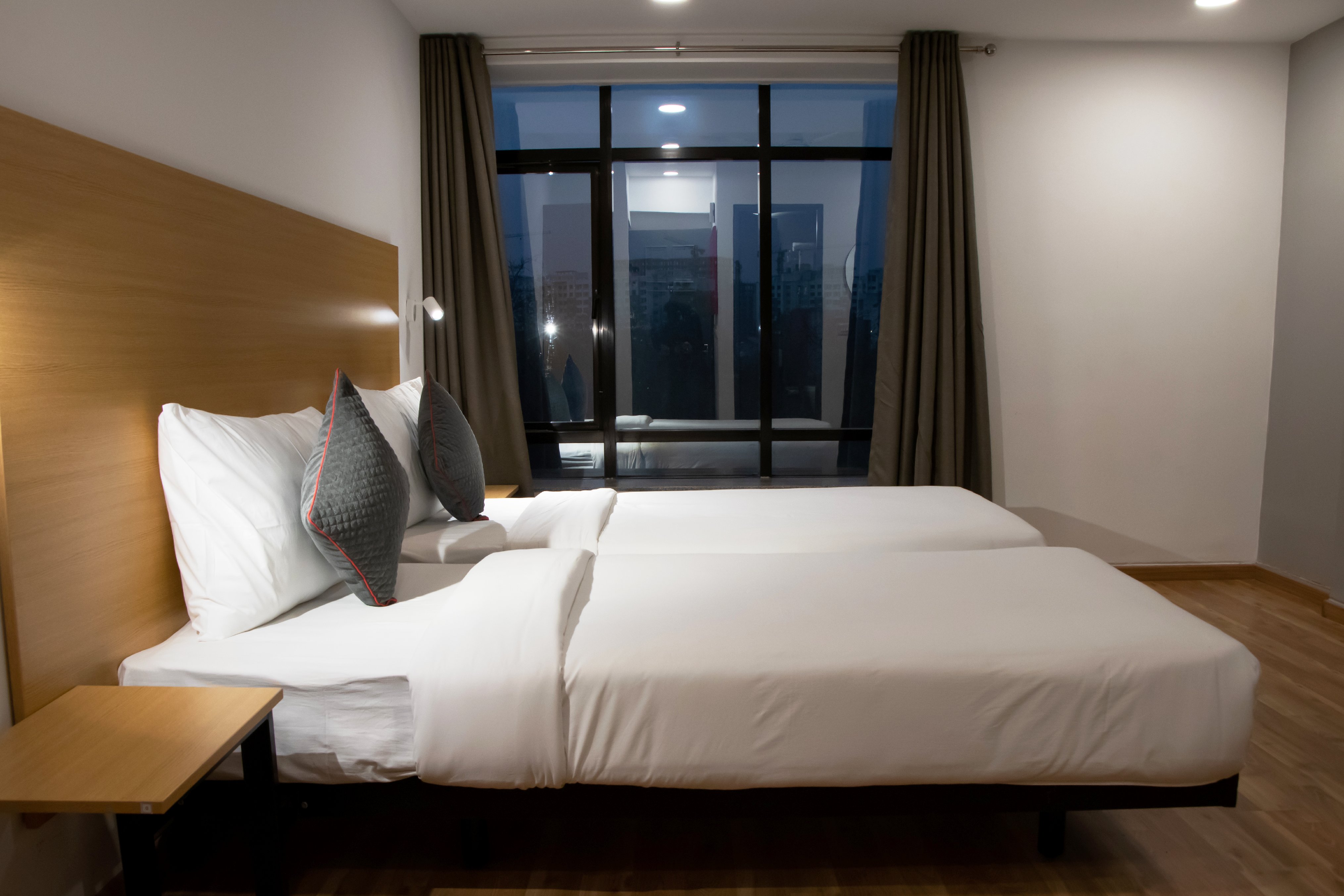 GREY OAK HOTEL - Tap to explore photos