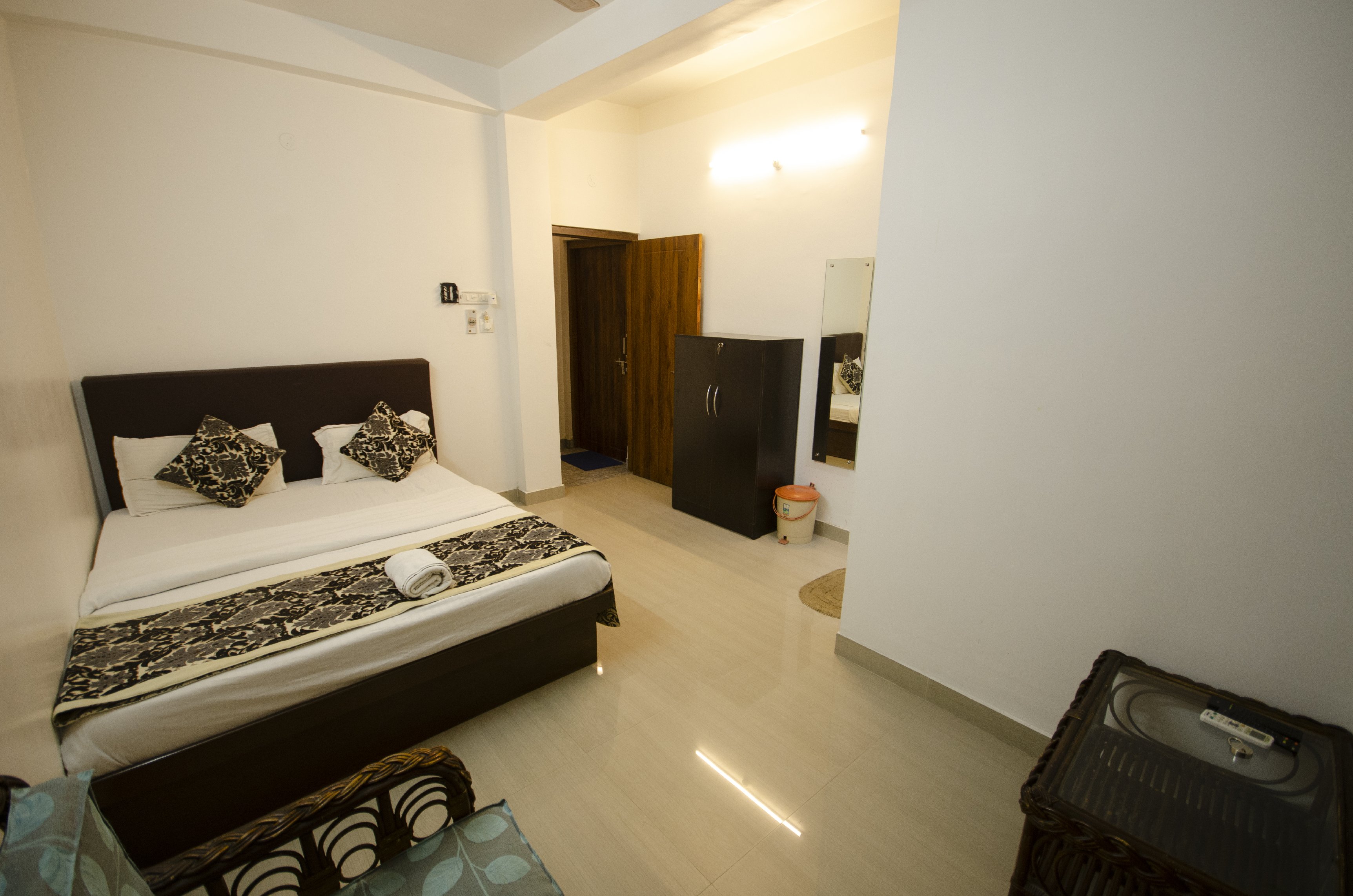 TIA-INN | Zoo Road Room Type - 204 Premium Room