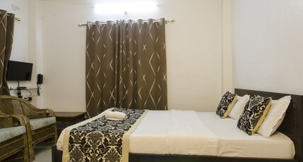 TIA-INN | Zoo Road Room Type - 203 Premium Room