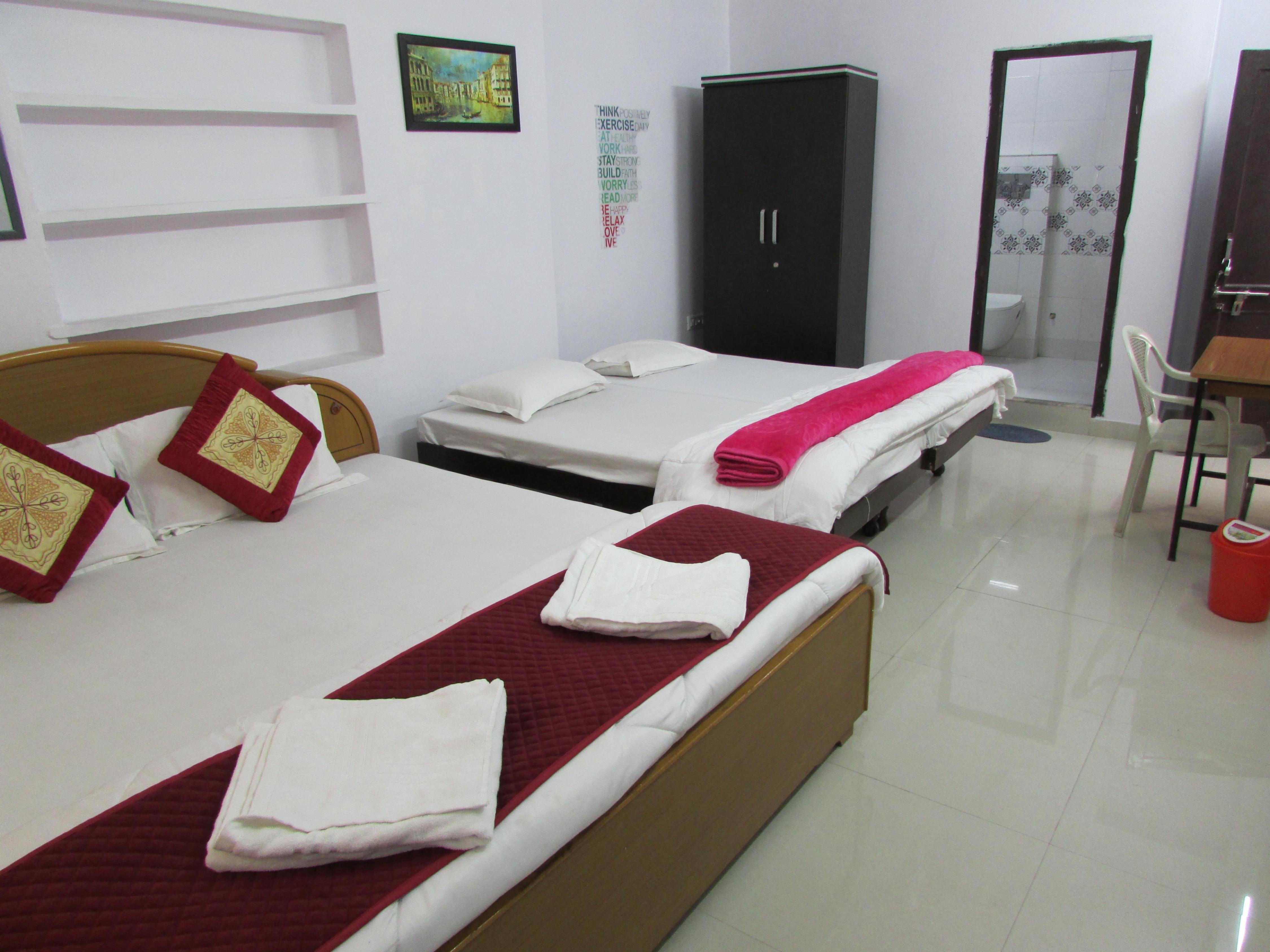 Ashish Guest House, Goverdhan Vilas Room Type - Family room 5 beds (305)
