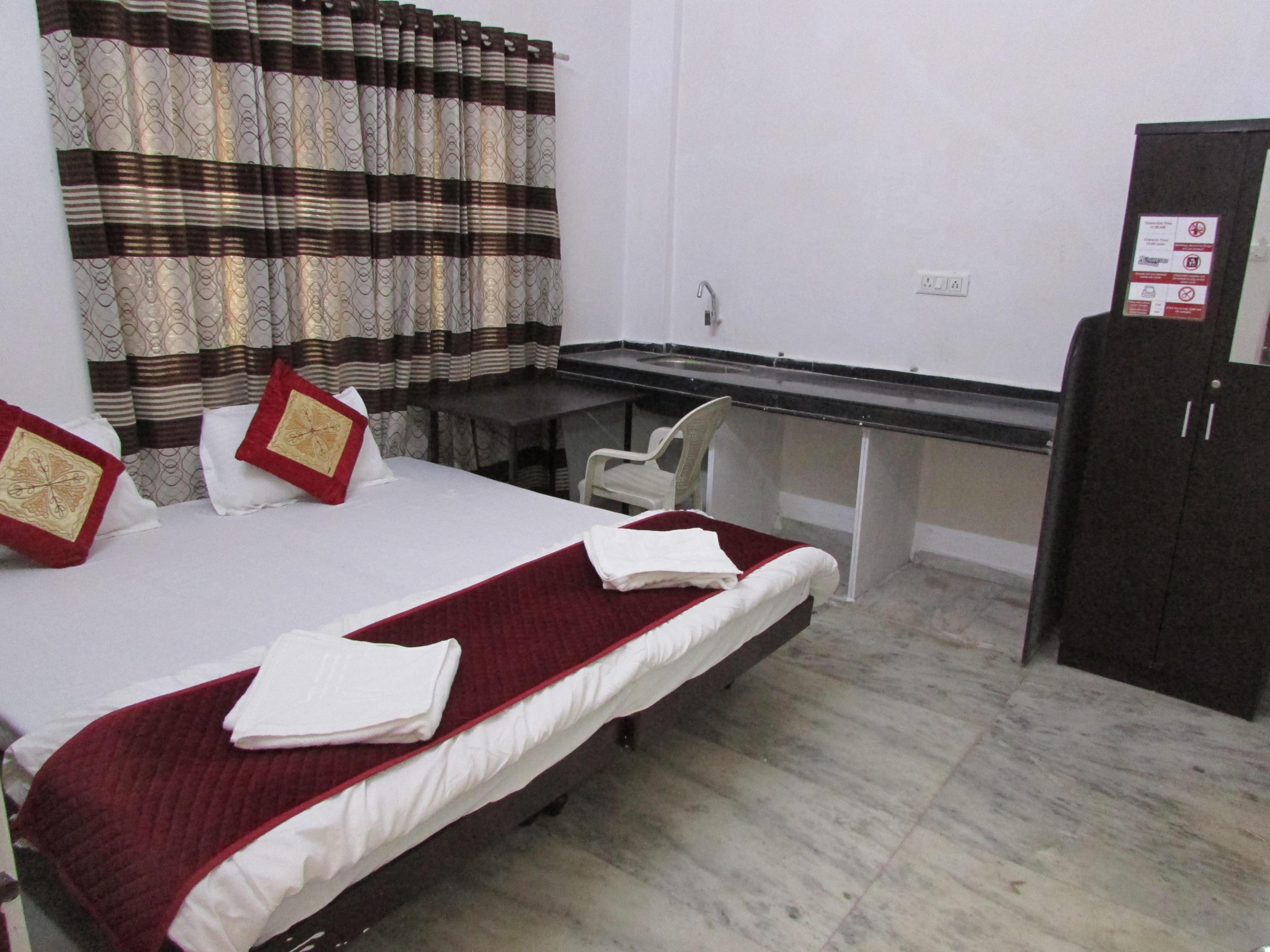 Ashish Guest House, Goverdhan Vilas Room Type - Deluxe Double Bed Attached (101,102,103,201,203,204)