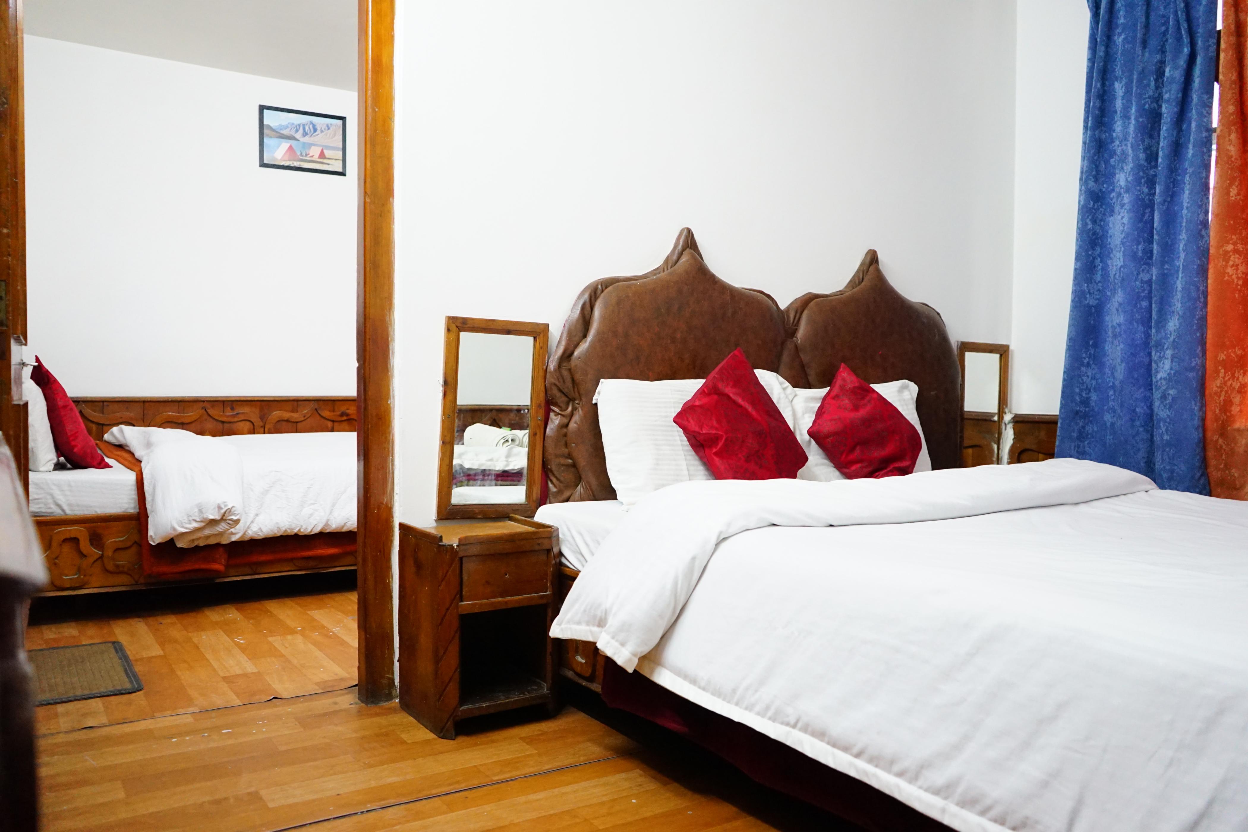 Hotel Magnolia Mallroad Manali - Tap to explore photos