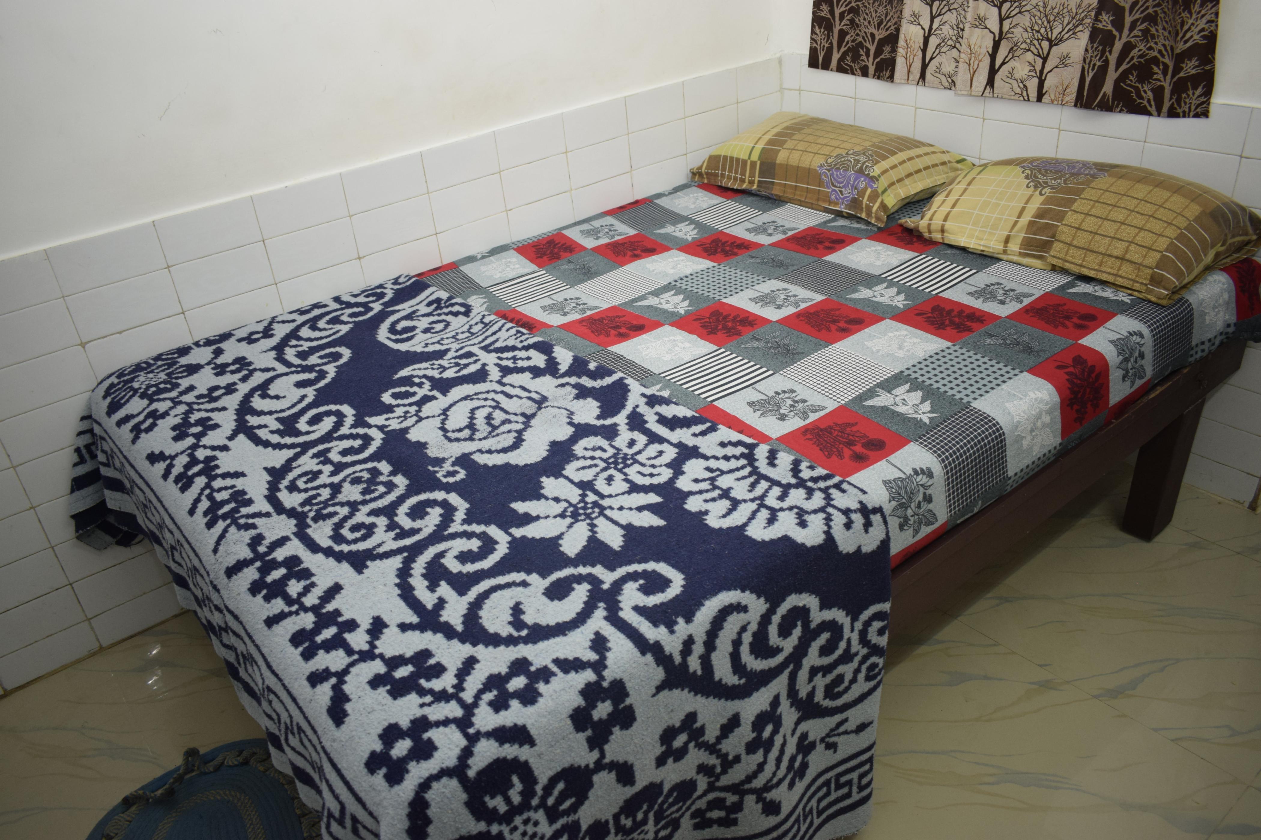 Balaji Guest House Pondicherry - Tap to explore photos
