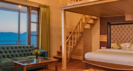 Vista Elite - Chail Room Type - President Suite with Balcony Vista Elite - Chail Room Type - President Suite with Balcony
