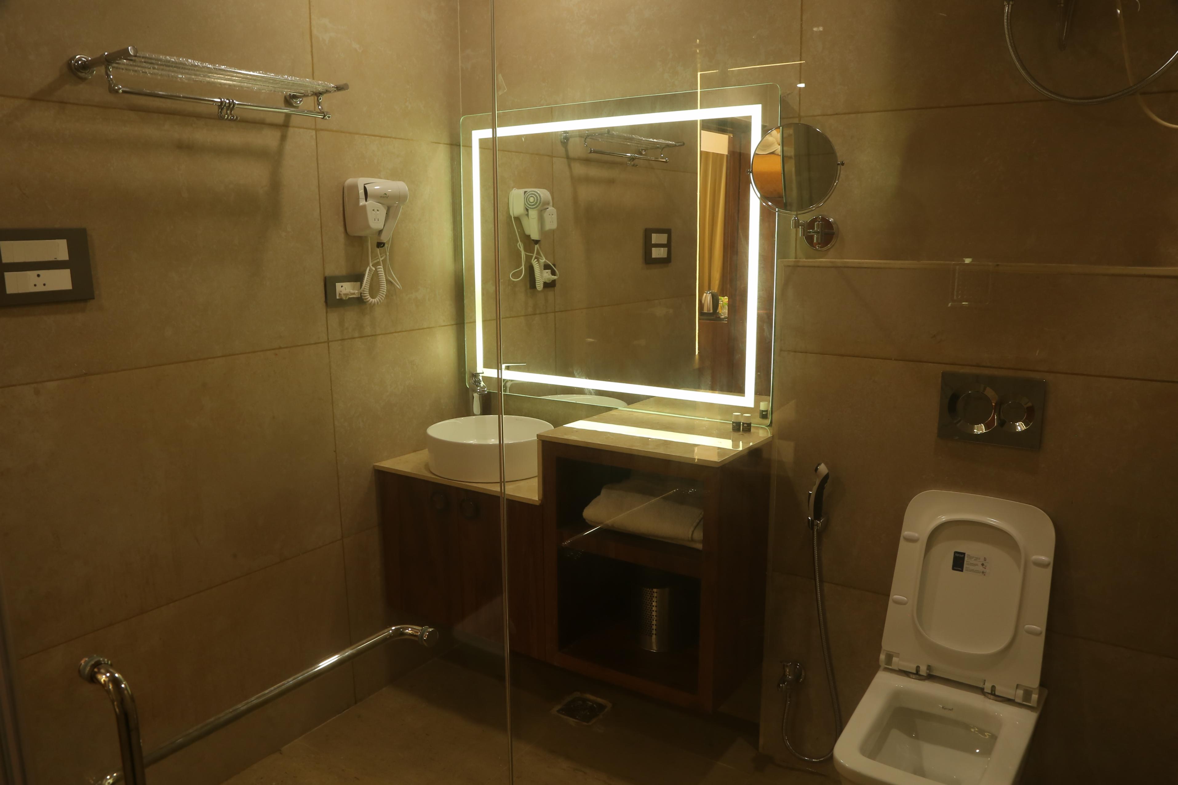 Staykart Amar Palace - Tap to explore photos
