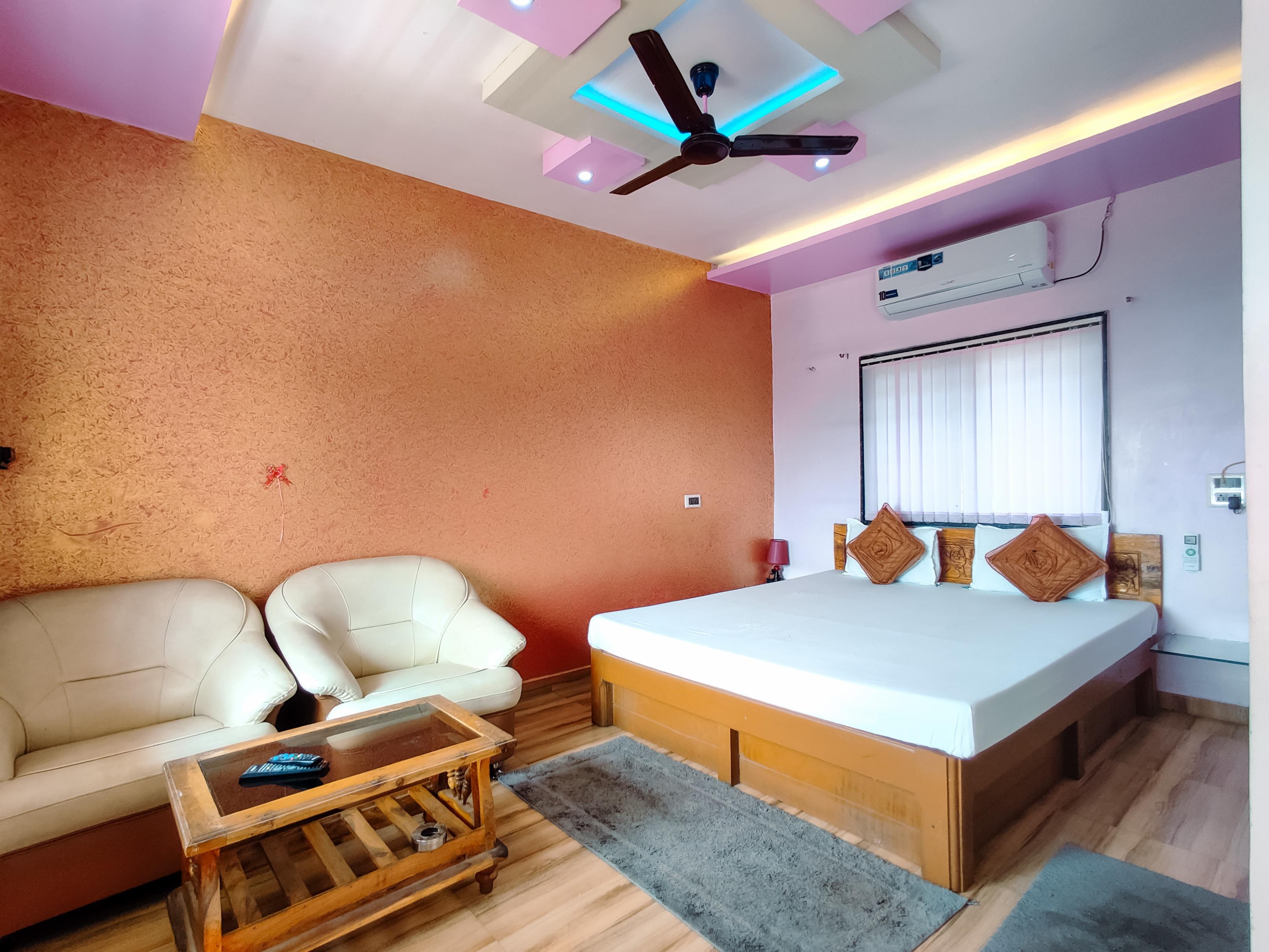 Hotel Anand Valley Room Type - Deluxe AC room