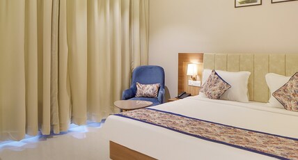 Hotel Four Element Room Type - JUNIOR SUIT ROOM