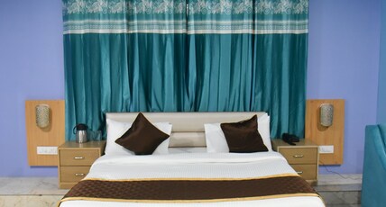 Jai Hotel and Restaurant Room Type - Deluxe Room