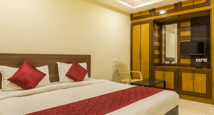 HOTEL SIRI GRAND Room Type - standard ac room
