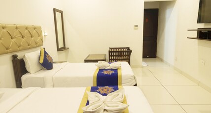 CLOVER INN Room Type - Twin Deluxe