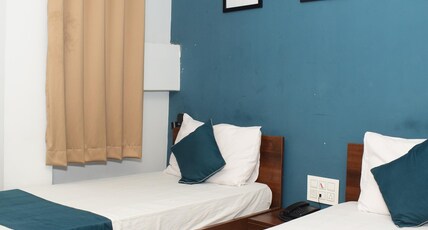 Hotel Rajendra Residency Room Type - Rajendra Deluxe