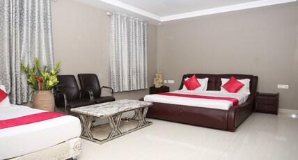 HOTEL FORTUNER PALACE Room Type - Suite AC HOTEL FORTUNER PALACE Room Type - Suite AC