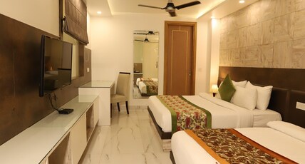 Hotel Keshav Residency Gurgaon Room Type - Luxury Room
