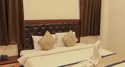 HOTEL RATNAM PALACE Room Type - SUPER DELUX AIR CONDITION ROOM