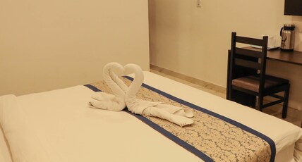HOTEL RATNAM PALACE Room Type - DELUX Non AC ROOM