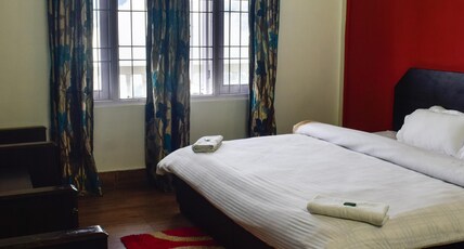 Hotel Menda-LA Room Type - Super Deluxe