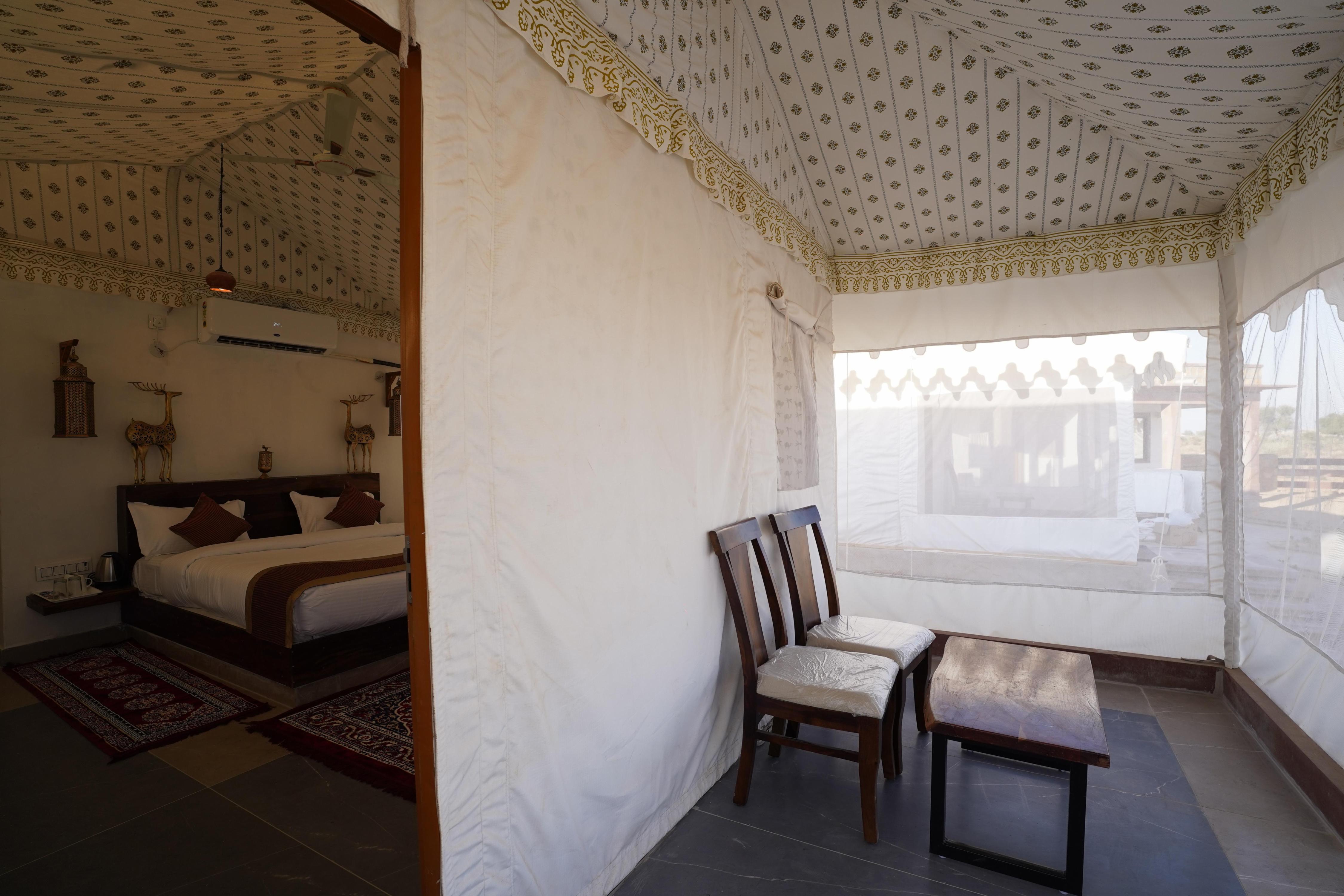 DISCOVERY DESERT CAMPS - Tap to explore photos