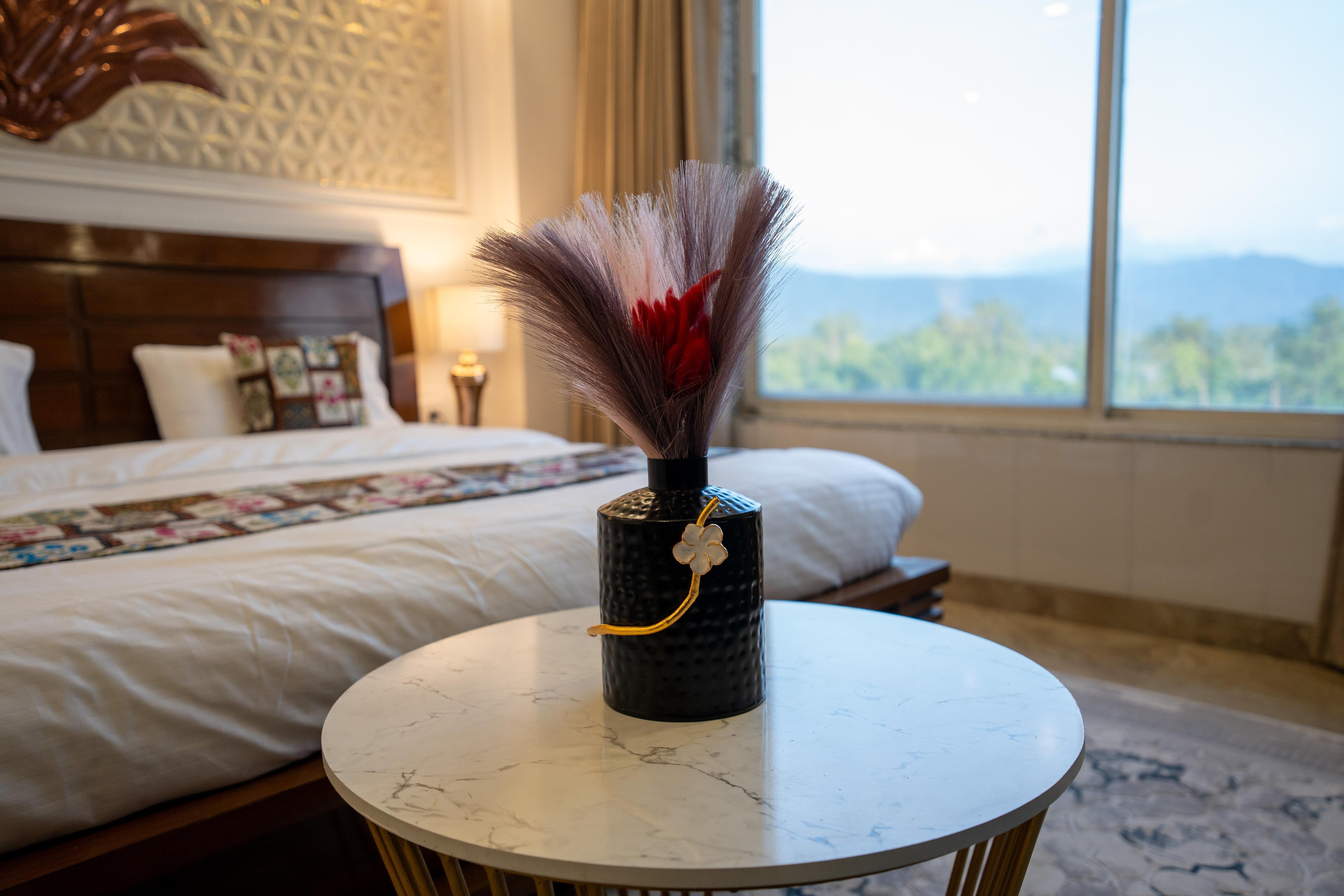 Hotel Yog Ganga Retreat - Tap to explore photos