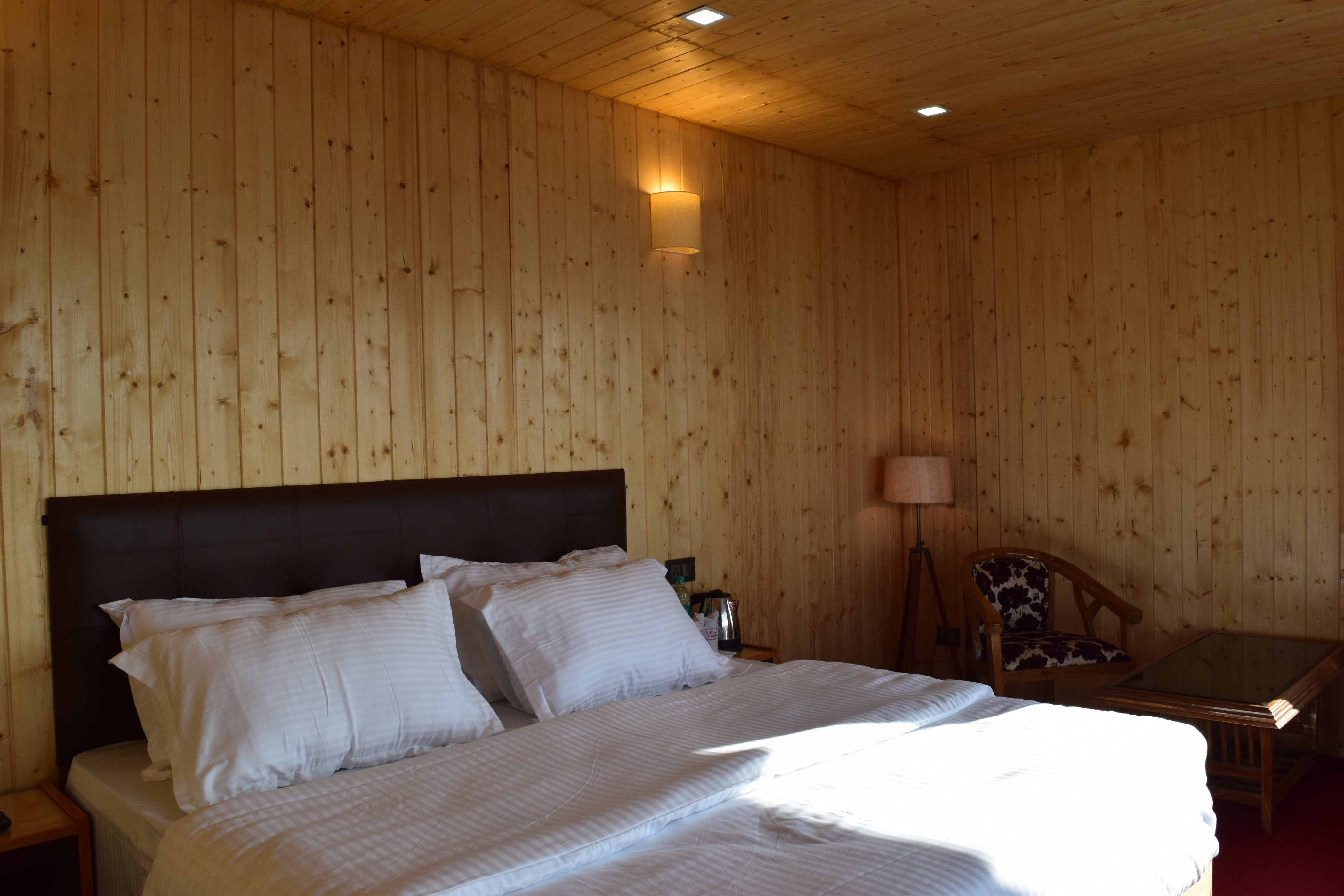 Valley View Resort - Tap to explore photos