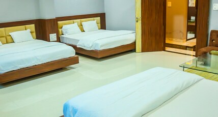 Aashirwad Hotels & Resort Room Type - Suite Room