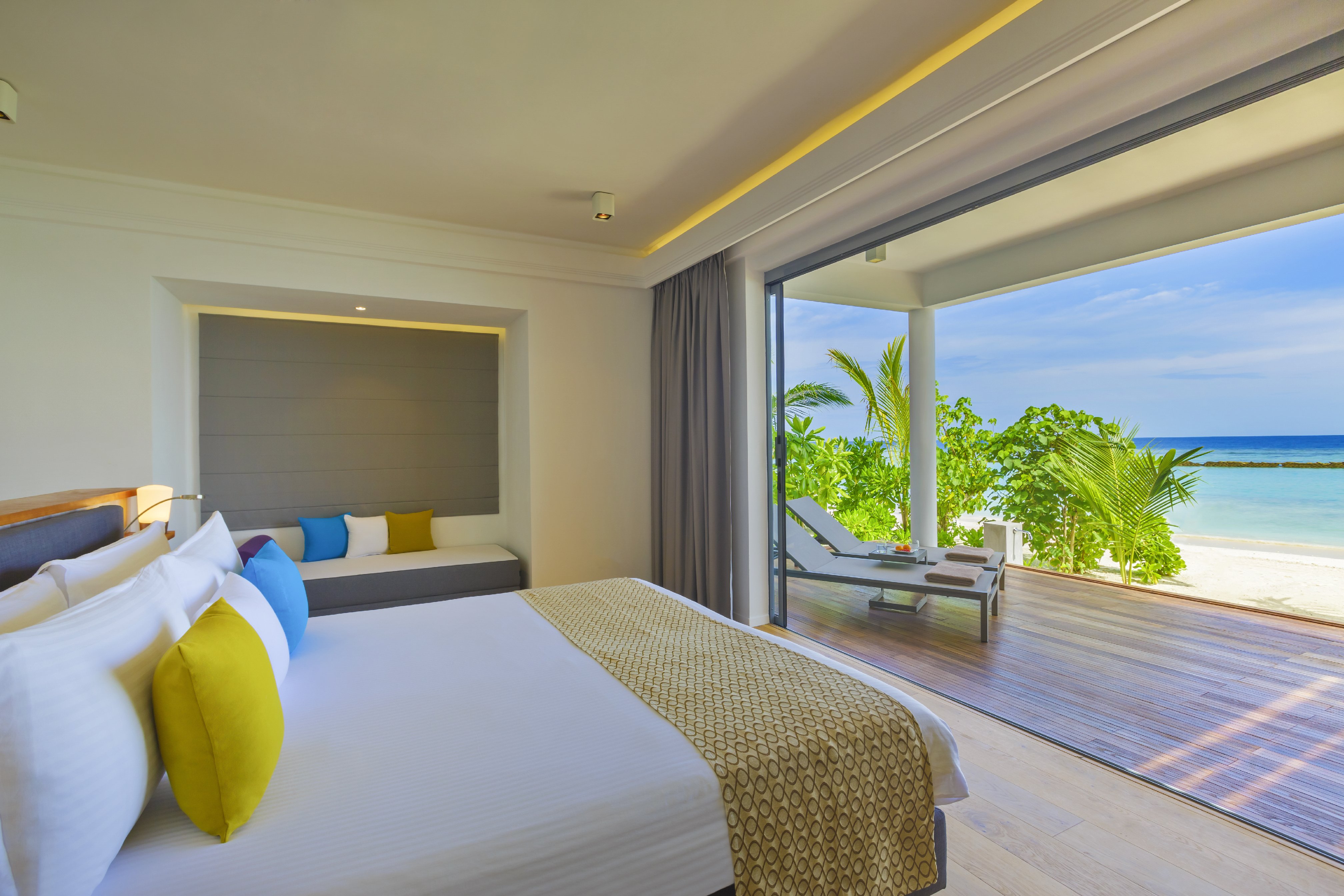Niva Kuramathi Maldives - Tap to explore photos